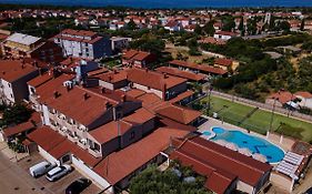Hotel Villa Letan